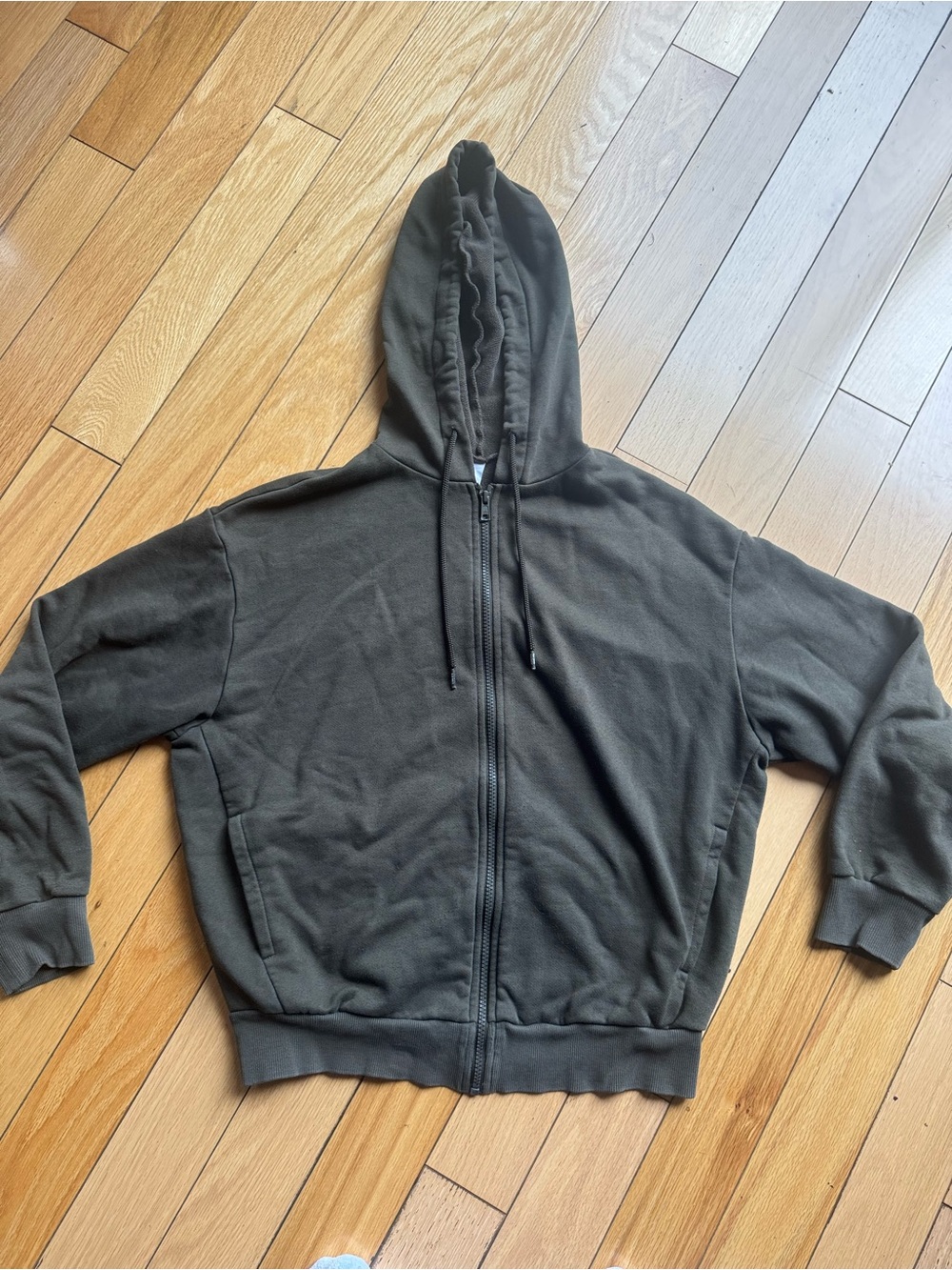 ALO Yoga Men's Full-Zip Hoodie – Olive Green